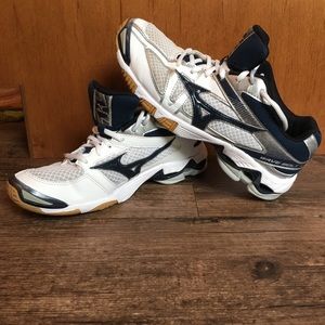 Mizuno Wave Bolt 6 Volleyball Shoe